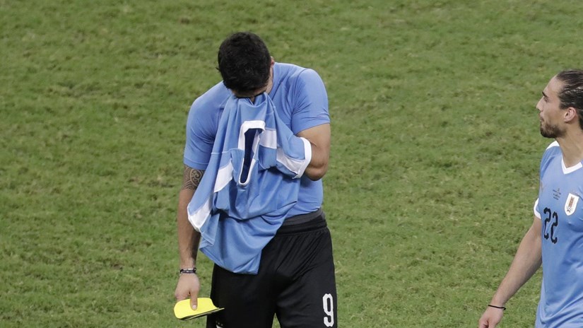 Suarez sút hỏng luân lưu, Uruguay cay đắng chia tay Copa Ameria