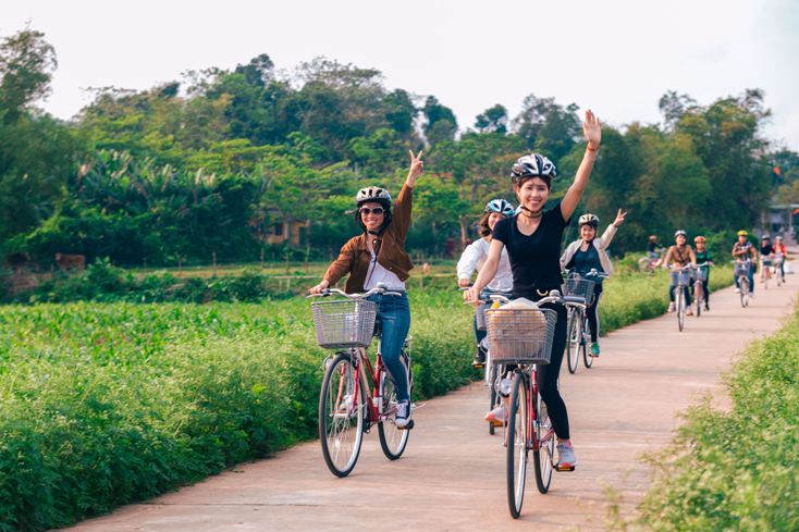 6 tháng đầu năm, khách quốc tế tăng 31% so với cùng kỳ