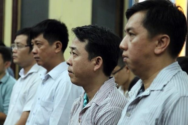Vụ VN Pharma: Nhập nhằng con đường đưa thuốc giả vào Việt Nam