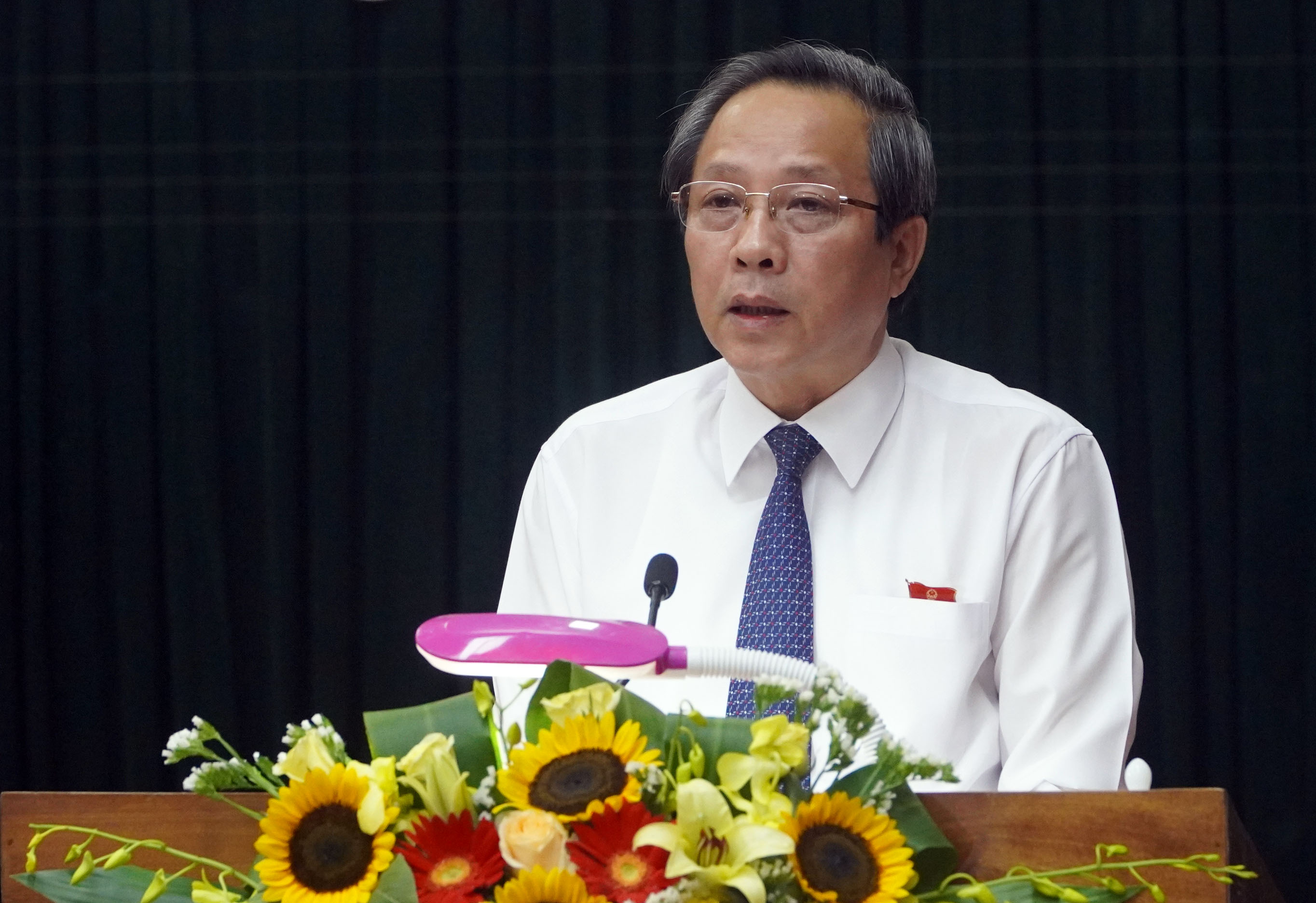 "Nỗ lực, quyết liệt hơn nữa, thực hiện thắng lợi kế hoạch năm 2019" (*)
