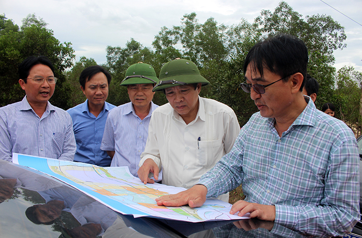 Lãnh đạo các sở, ban, ngành trả lời chất vấn của đại biểu HĐND tỉnh và kiến nghị cử tri  (tiếp theo và hết)