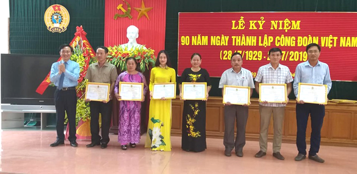 Quảng Ninh: Kỷ niệm 90 năm Ngày thành lập Công đoàn Việt Nam