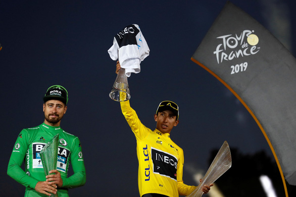 Cua-rơ Egan Bernal vô địch Tour de France 2019