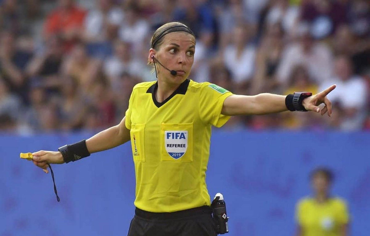 UEFA làm điều chưa từng có trong lịch sử siêu cúp châu Âu