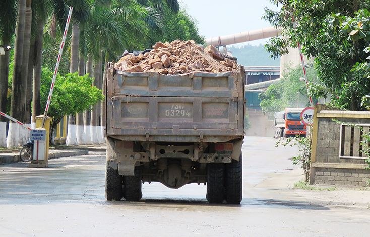 Vụ việc khai thác đất trái phép ở Vạn Ninh (Quảng Ninh):  Nhiều bất thường trong quản lý và xử lý vi phạm!