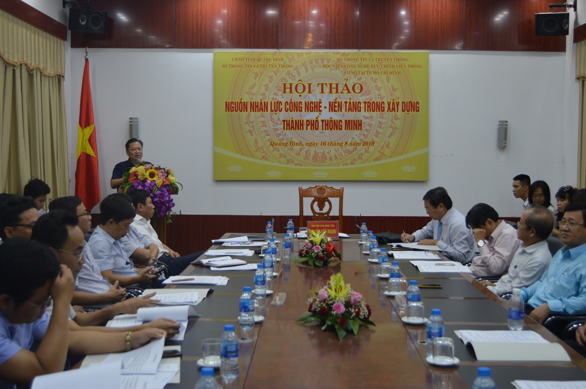 Nguồn nhân lực công nghệ - nền tảng trong xây dựng thành phố thông minh
