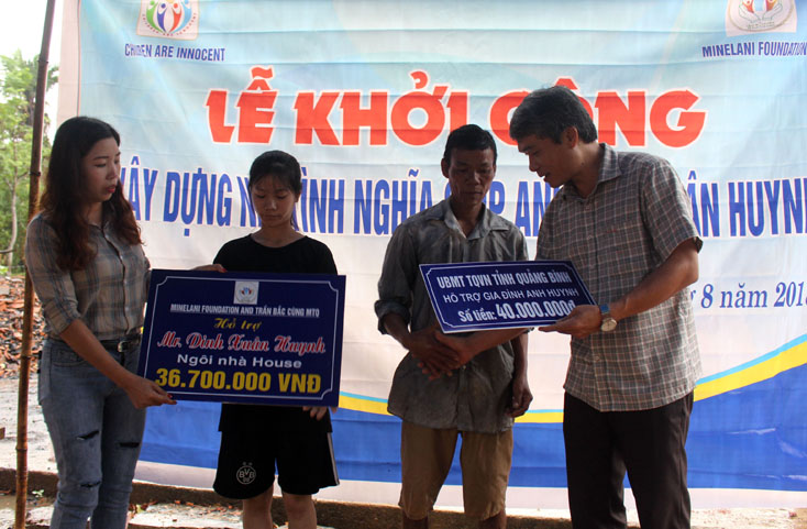 Khởi công xây dựng nhà tình nghĩa cho hộ nghèo ở Minh Hóa