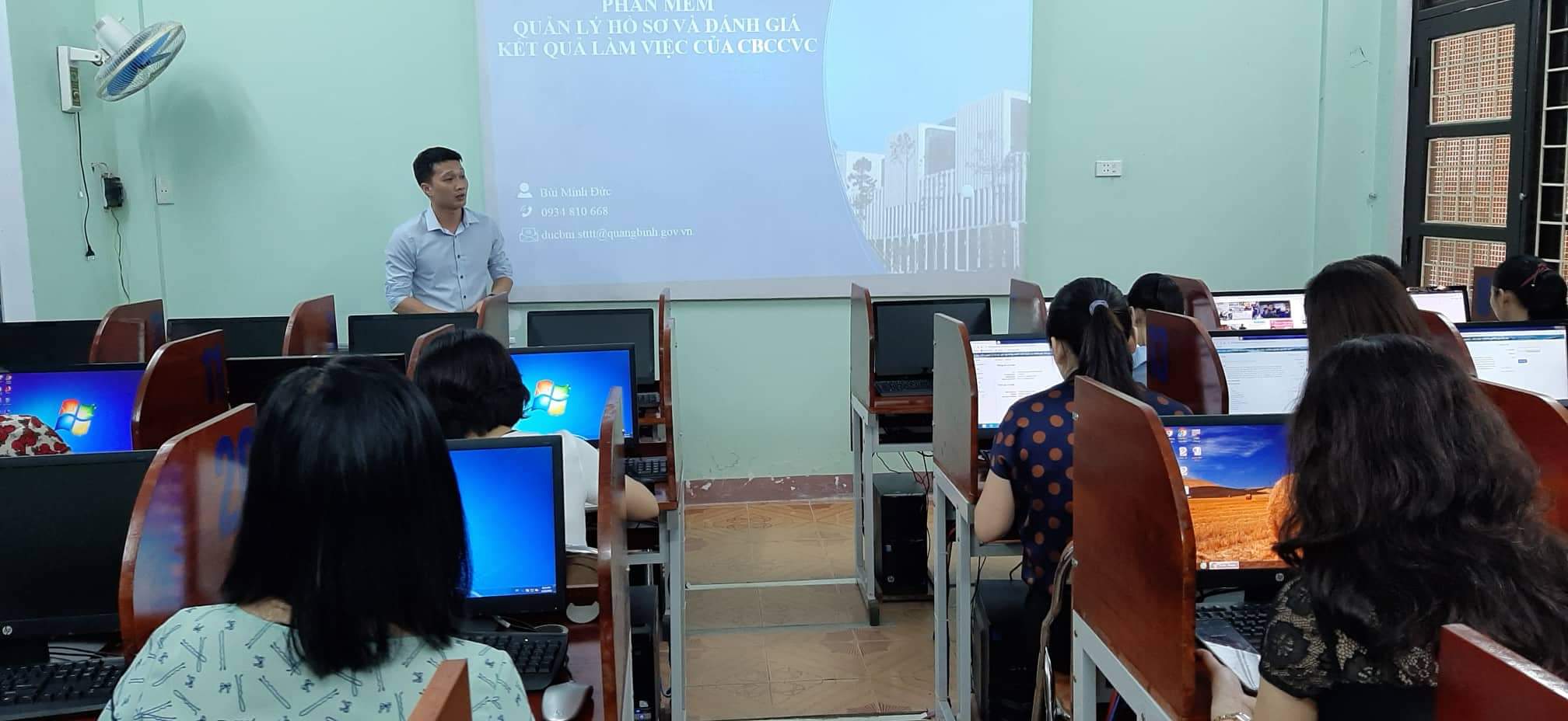 Bồi dưỡng kỹ năng sử dụng phần mềm Quản lý hồ sơ cán bộ, công chức, viên chức