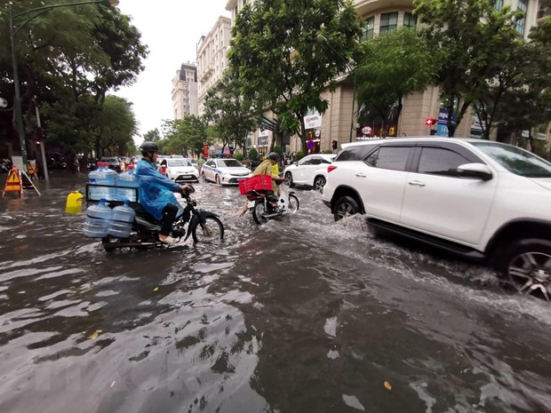 Đợt mưa lớn ở các tỉnh miền Bắc còn kéo dài đến ngày 23-8
