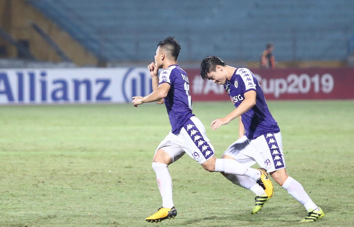 Cận cảnh Quang Hải lập siêu phẩm giúp Hà Nội FC hạ Altyn Asyr
