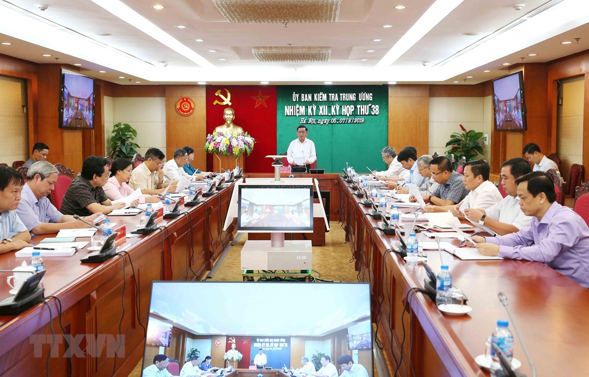 Xem xét, thi hành kỷ luật Ban Thường vụ Đảng ủy Công an tỉnh Đồng Nai