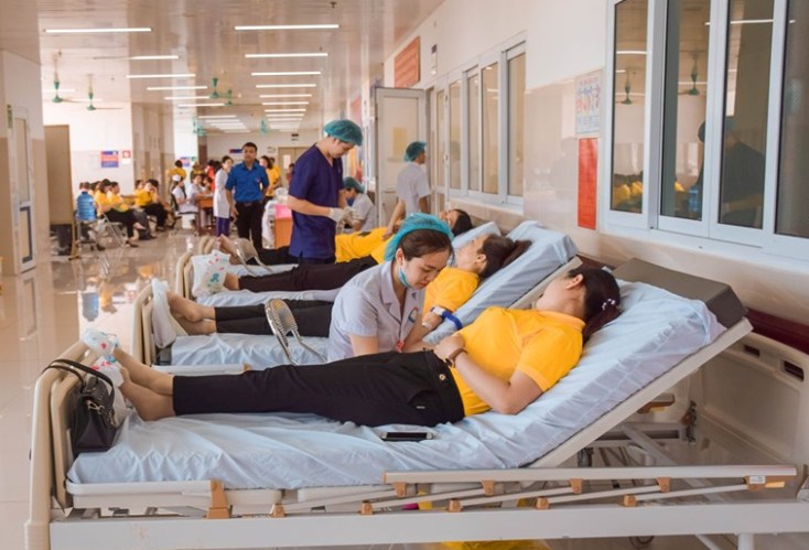 Hơn 100 cán bộ, công nhân viên Bưu điện tỉnh tham gia hiến máu tình nguyện