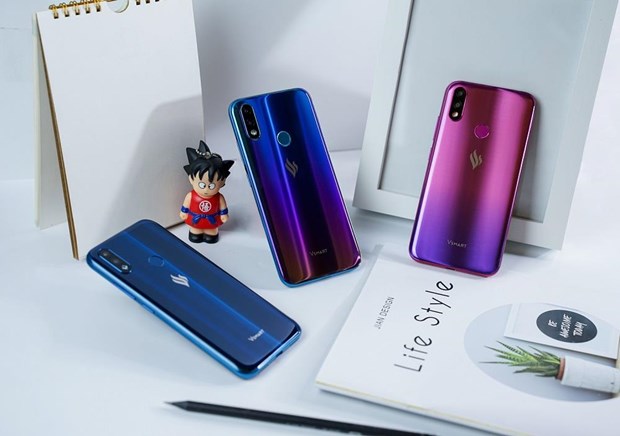 VinSmart sắp cho lên kệ mẫu điện thoại pin 'khủng' VSmart Joy 2+