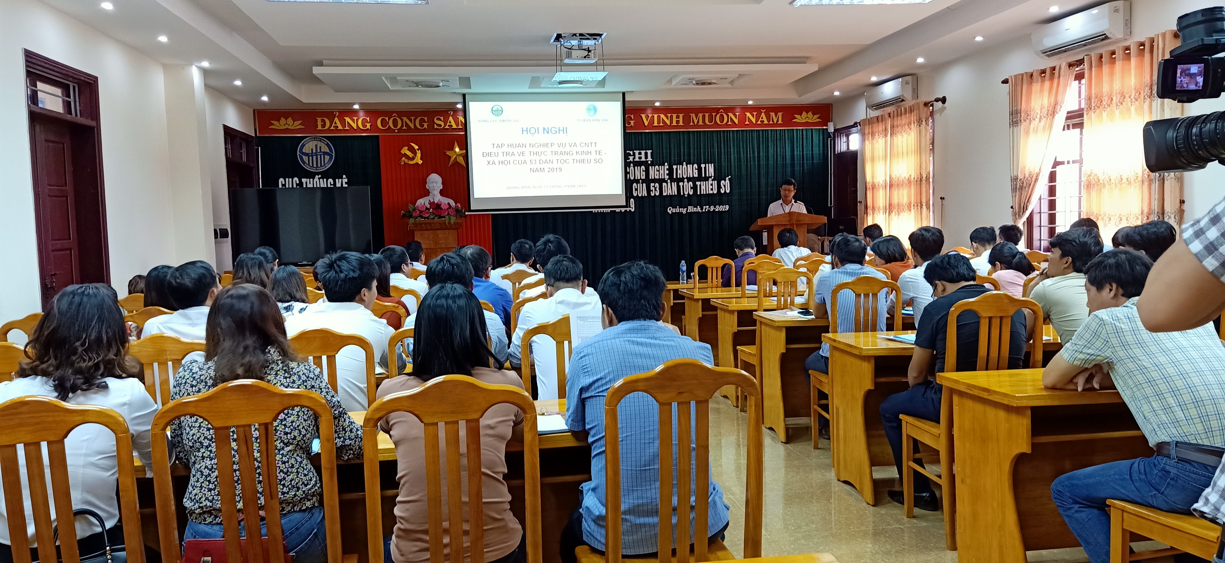 Nâng cao nghiệp vụ điều tra thu thập thông tin về thực trạng kinh tế-xã hội của 53 dân tộc thiểu số