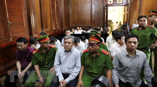 Xét xử vụ "buôn bán hàng giả là thuốc chữa bệnh" xảy ra tại VN Pharma
