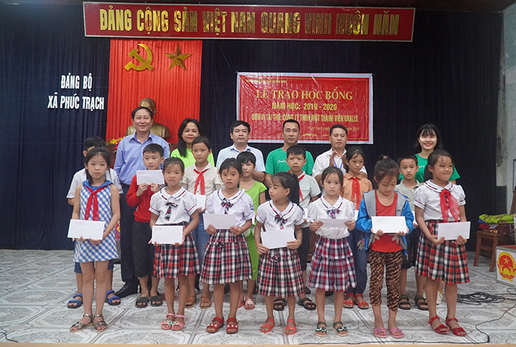 Học bổng Oxalis và hành trình "Tiếp sức đến trường"