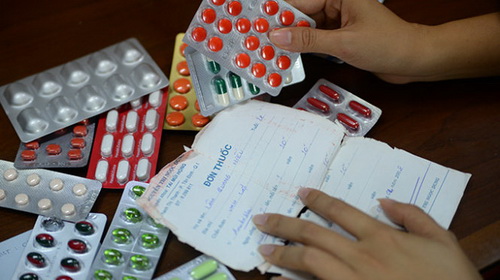 Nguy hiểm từ việc "tái sử dụng" đơn thuốc