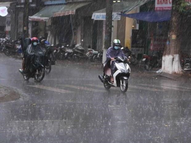Đông Bắc Bộ, Trung Bộ mưa to, đề phòng lốc, sét và gió giật mạnh