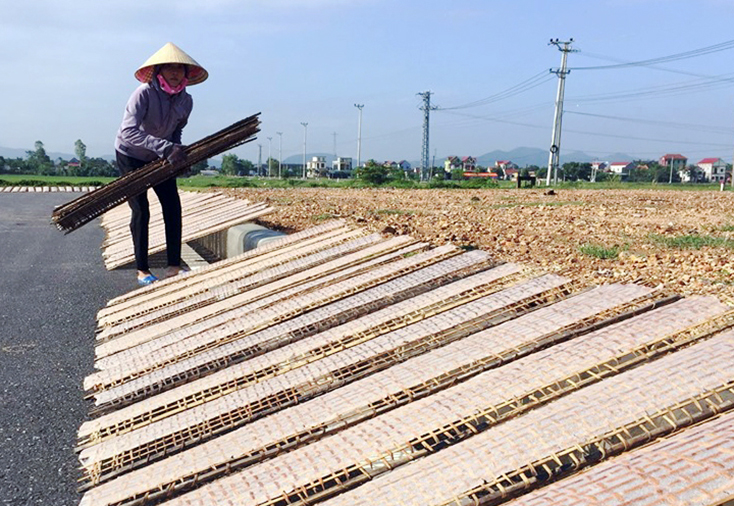 Thăng trầm làng bánh ven sông Gianh…
