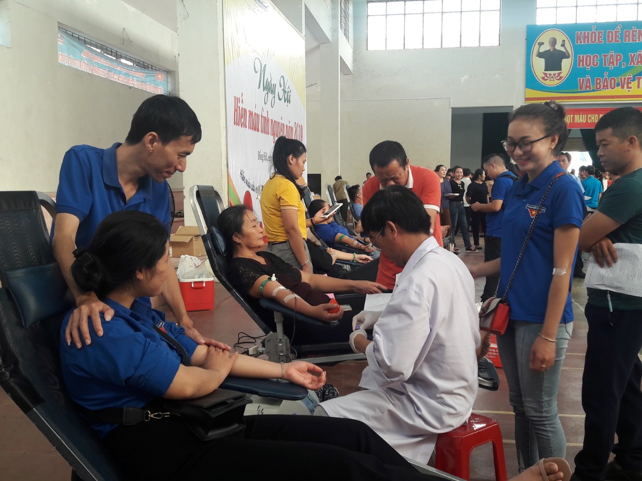 TP. Đồng Hới: Gần 700 tình nguyện viên tham gia "Ngày hội hiến máu tình nguyện"