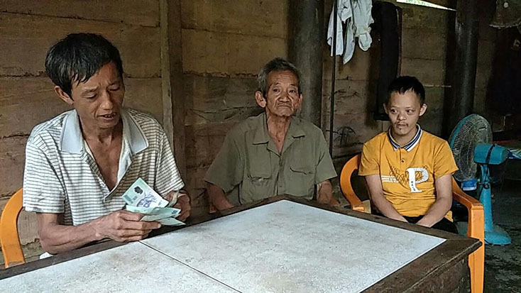 Hỗ trợ sinh kế cho người khuyết tật