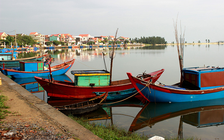 Em có về quê biển với anh không