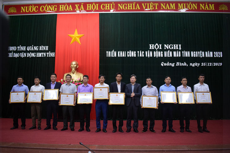 Năm 2019, toàn tỉnh tiếp nhận trên 12.300 đơn vị máu