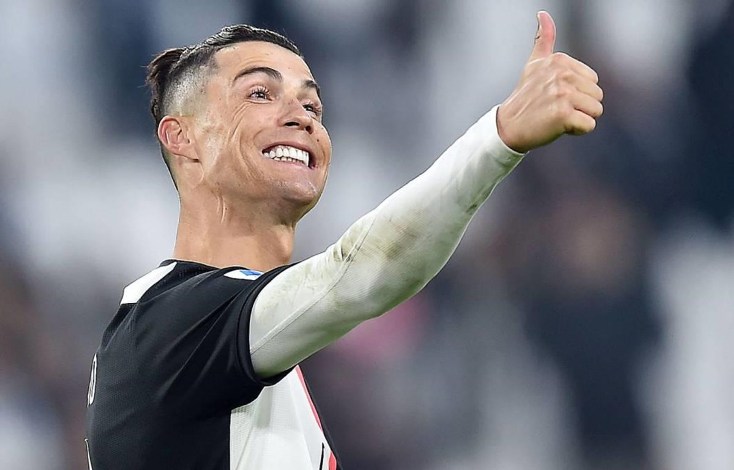 Ronaldo giúp Juventus thắng tưng bừng, Milan vẫn 'bất lực' dù có Ibra