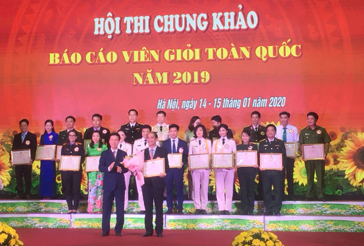 Thí sinh Quảng Bình đoạt giải Nhất hội thi chung khảo báo cáo viên giỏi toàn quốc năm 2019