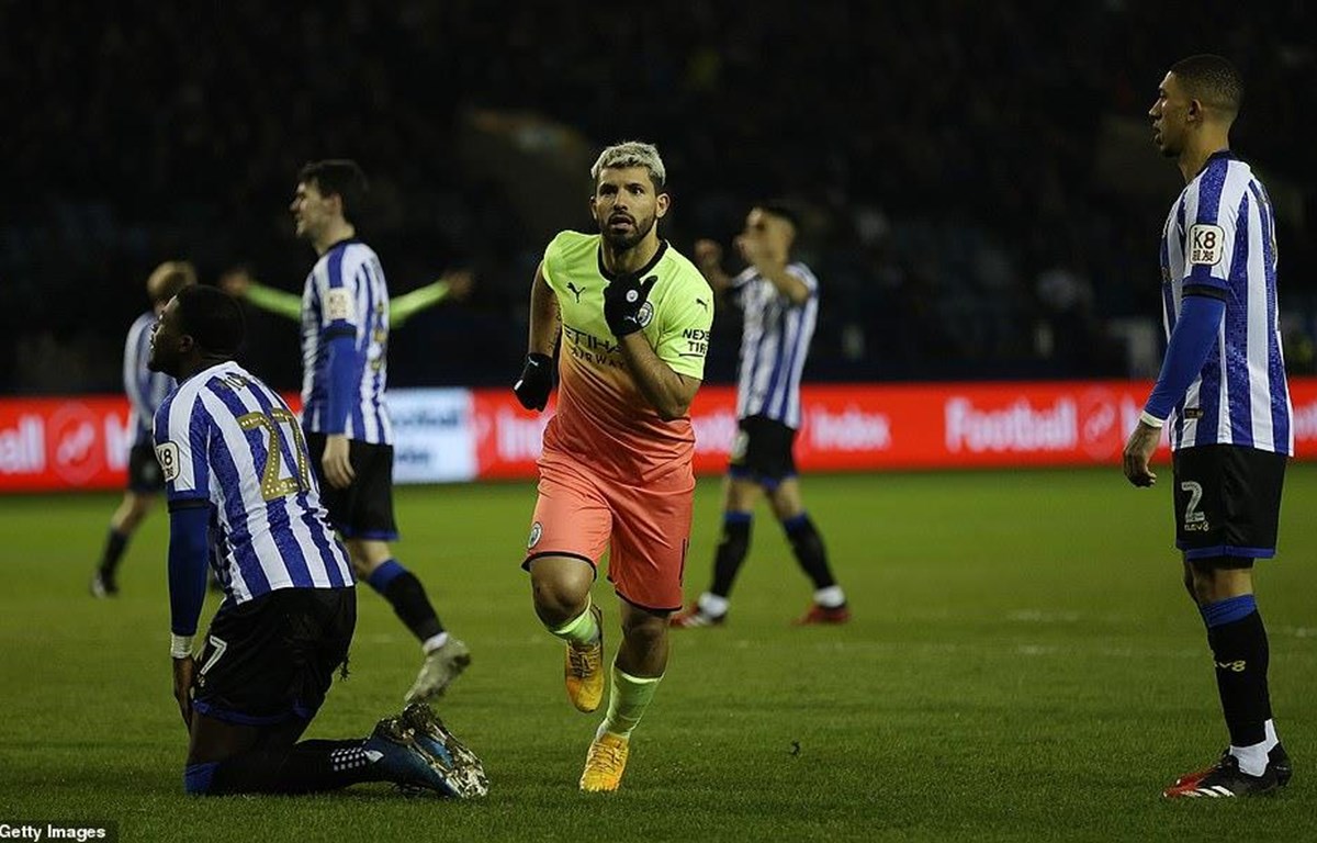 FA Cup: Manchester City giành vé vào tứ kết, Tottenham bị loại