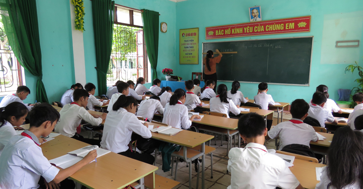 Ngày mai 13-4, học sinh khối 9 và 12 chính thức học trên kênh VTV7