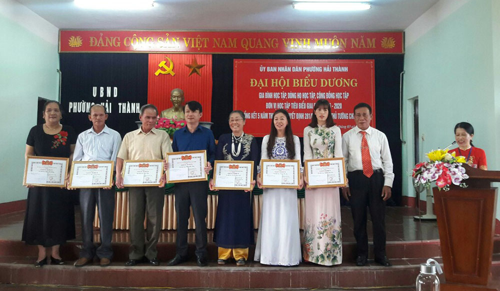 Chuyện ở "phường khuyến học"