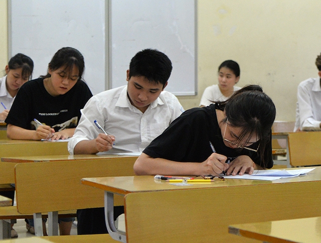 Đại học Quốc gia Hà Nội có thể thi riêng hoặc xét tuyển