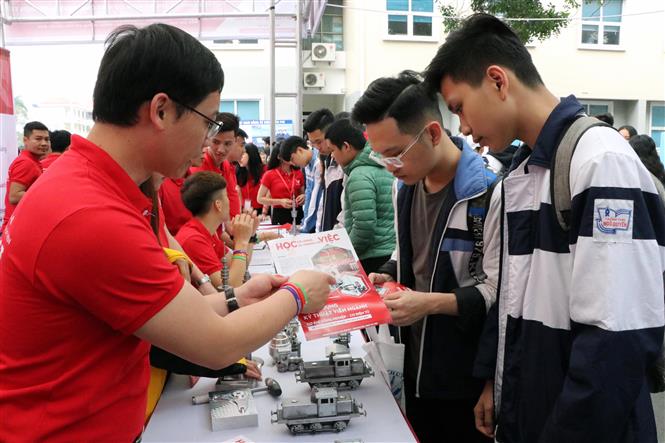 Các trường đại học tiếp tục lên phương án tuyển sinh
