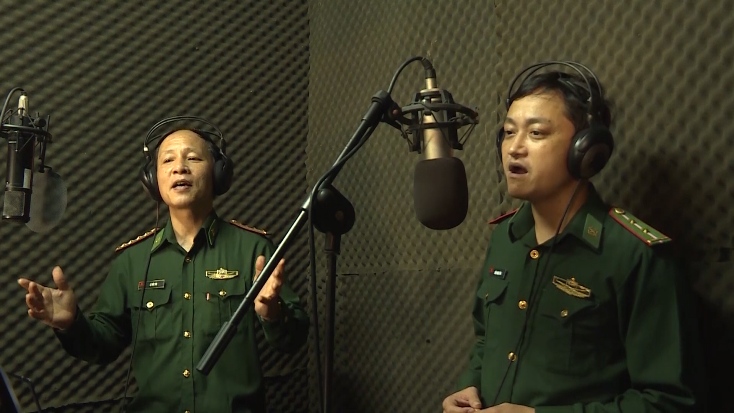 "Đẹp mãi giữa lòng dân", nốt nhạc xanh của người lính biên phòng