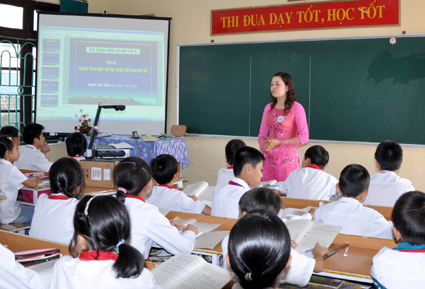 Đề xuất sử dụng hợp lý giáo viên chưa đáp ứng trình độ chuẩn