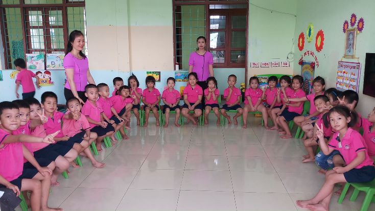 Niềm vui bên ngôi trường mới