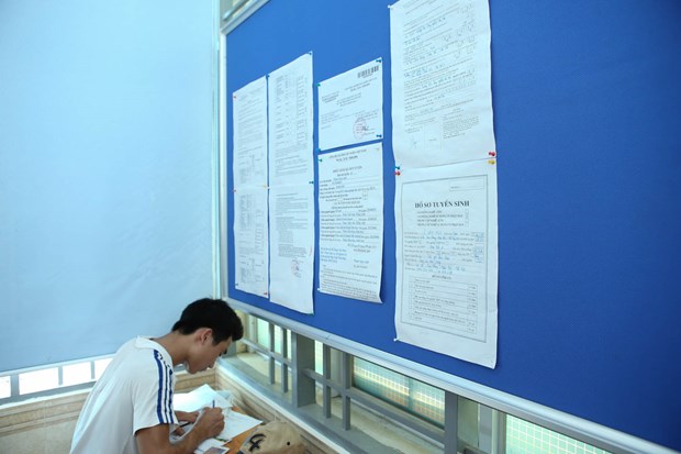 Hướng dẫn cách ghi phiếu đăng ký dự thi tốt nghiệp THPT chuẩn xác