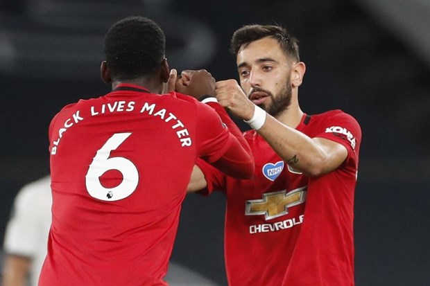 Bruno lạnh lùng trên chấm 11m, giúp Manchester United mang về 1 điểm
