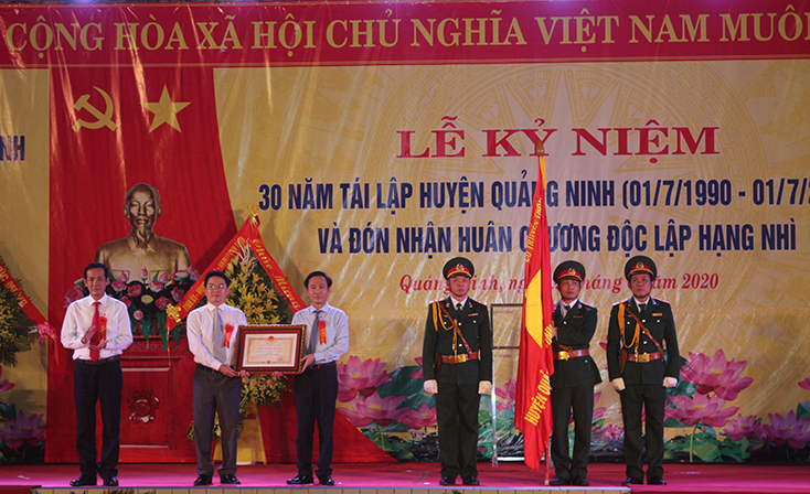 Quảng Ninh: Kỷ niệm 30 năm tái lập huyện và đón nhận Huân chương Độc lập hạng Nhì