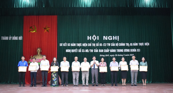 Đảng bộ TP. Đồng Hới học tập và làm theo tư tưởng, đạo đức, phong cách Hồ Chí Minh