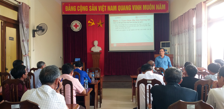 Triển khai dự án viện trợ quốc tế khẩn cấp gần 1 tỷ đồng cho người dân vùng lũ