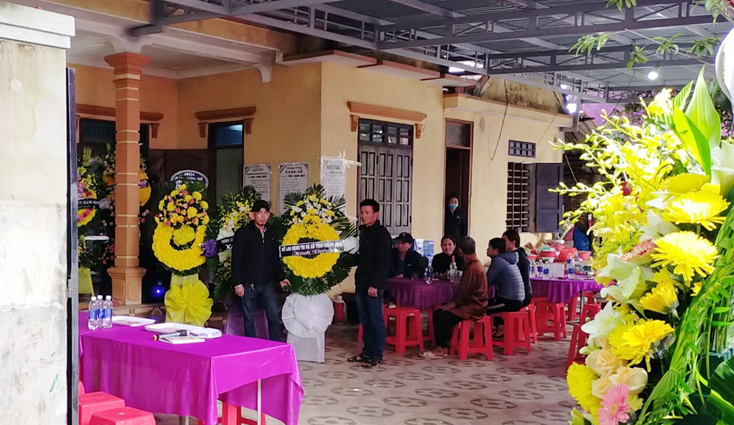 Quên mình vì dân trong lũ dữ