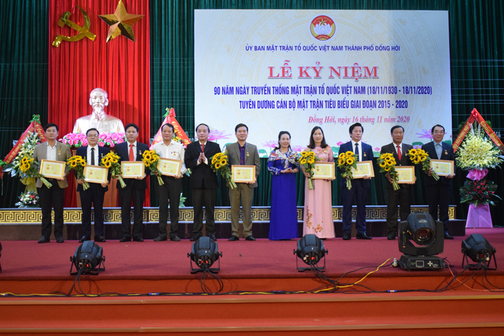 TP. Đồng Hới: Kỷ niệm 90 năm Ngày truyền thống MTTQVN và tuyên dương cán bộ Mặt trận tiêu biểu