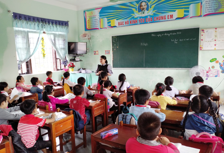 Em về rốn lũ miền Trung