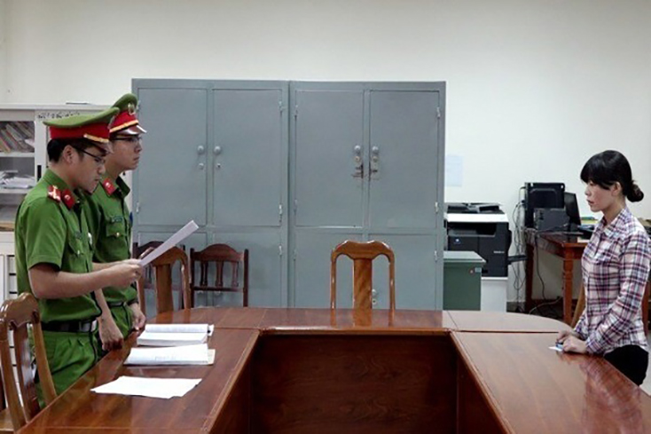 Bài học từ những tờ "hoá đơn đỏ"