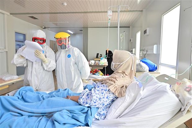 Indonesia: Bệnh viện tại thủ đô Jakarta sắp hết phòng chữa COVID-19