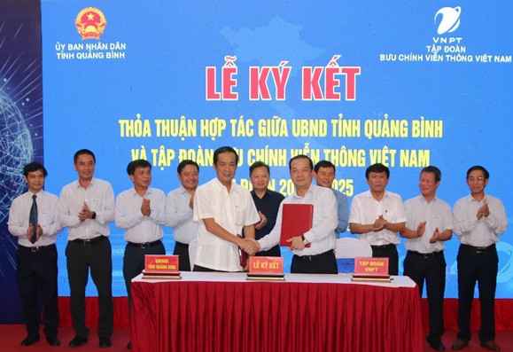 Nỗ lực vượt khó hoàn thành các nhiệm vụ trọng tâm