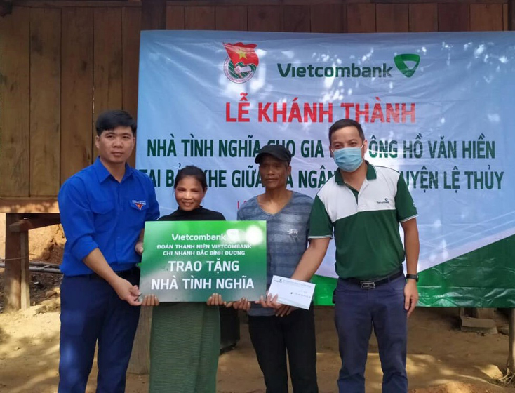 Lệ Thủy: Hỗ trợ làm nhà cho các gia đình có hoàn cảnh khó khăn