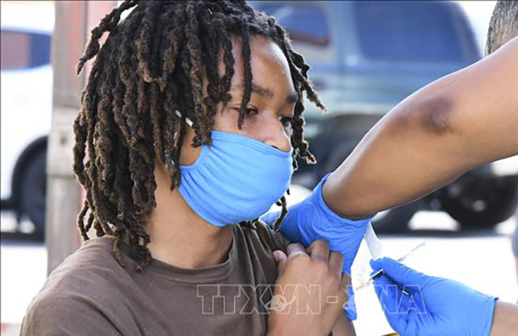 Trên 4 triệu trẻ em Mỹ nhiễm virus SARS-CoV-2